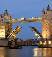 Dimex Tower Bridge Night Papier Peint 225x250cm 3 bandes | yourdeclineoration.com